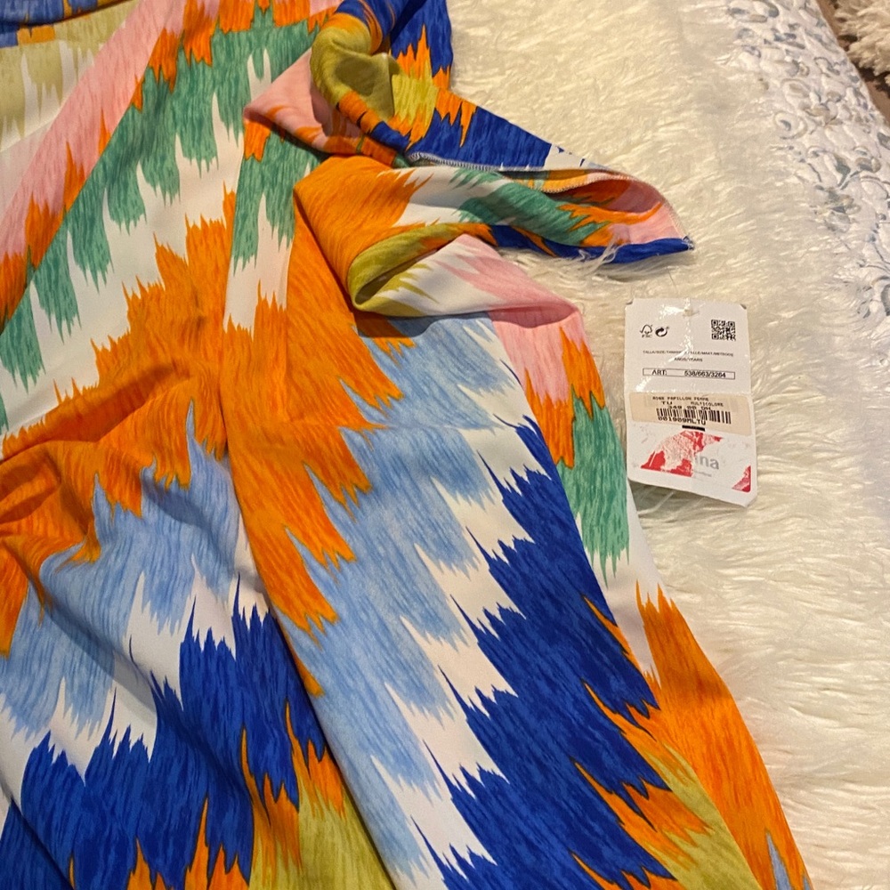 Colorful Chevron Patterned Dress - Picture 5 of 6